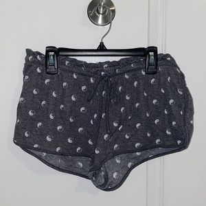 Women’s Ying and yang short sleepwear